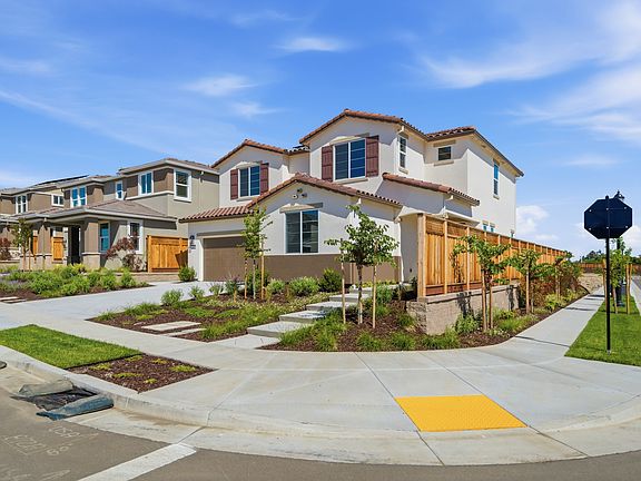 203 W Pasqua Glen