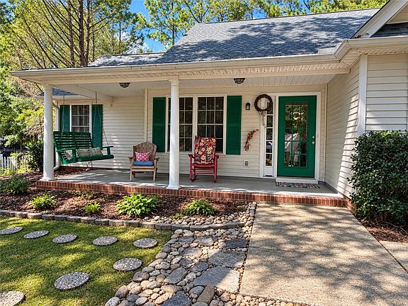 2nd image of 113 Grand Oak Cir