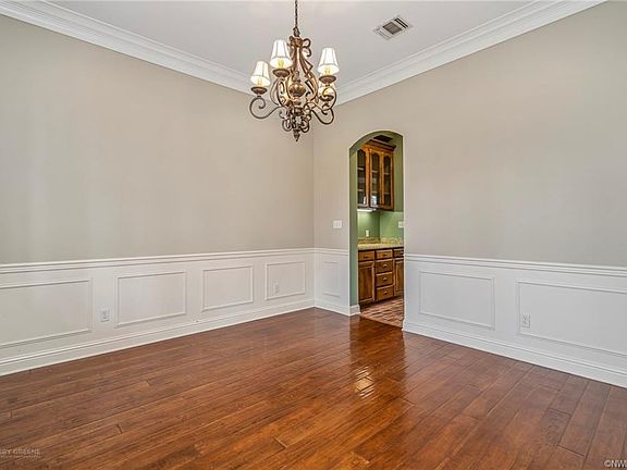 5th image of 4928 Willow Chase Dr