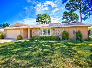 601 Greenwood Dr, Jupiter, FL 33458