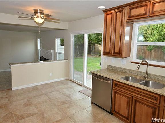 5th image of 2551 Otto Dr