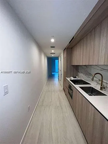77 SE 5th St #1704 — Photo 5