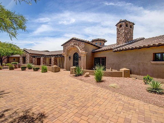 3300 Rovey From Circular Dr