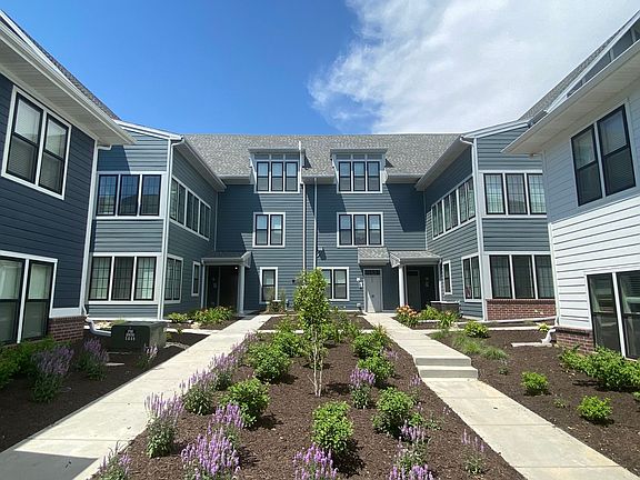 3rd image of 13144 Osprey Ln Unit 202