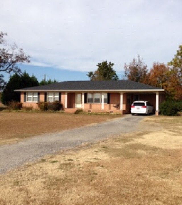 1st image of 320 W Lydia Hwy