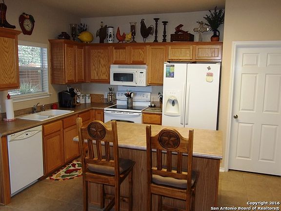 4th image of 778 San Mateo