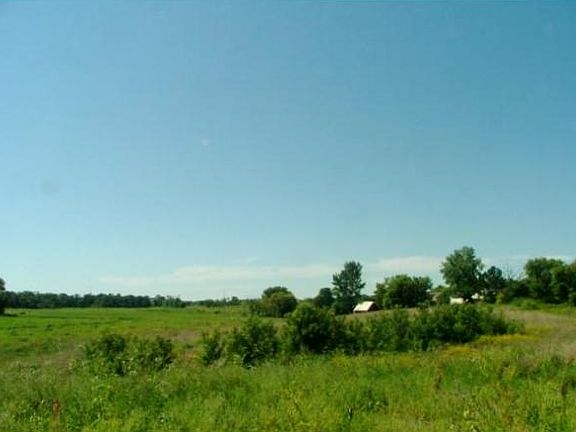 5th image of 23830 Meadow Creek Dr