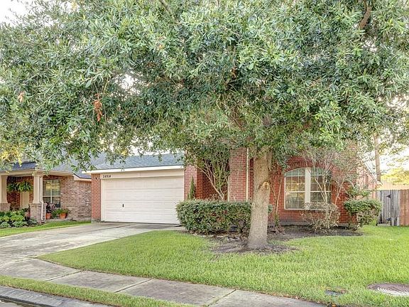 4th image of 24914 Mills Manor Dr