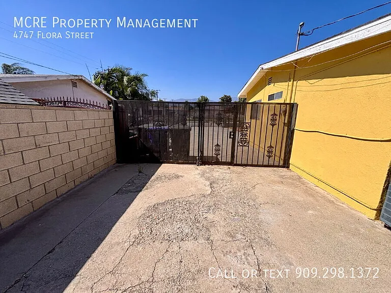 4747 Flora St — Photo 23
