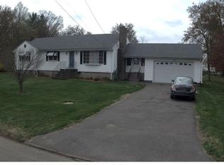 13 Fairlane Rd, Trumbull, CT 06611