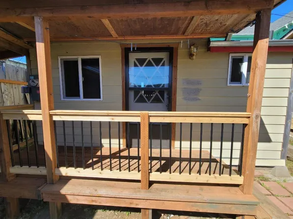 620 Railroad Ave, Myrtle Point, OR 97458