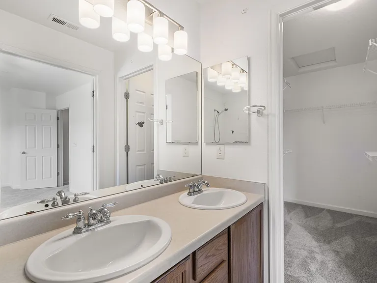 1013 Burning Bush Point — Photo 31
