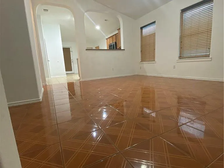 3400 Barksdale Dr — Photo 10