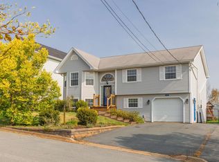107 Sawmill Cres, Middle Sackville, NS B4E3M8