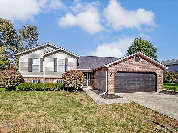 2nd image of 112 Krug Dr