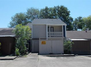 2002 Lakewood Ct, Willis, TX 77318