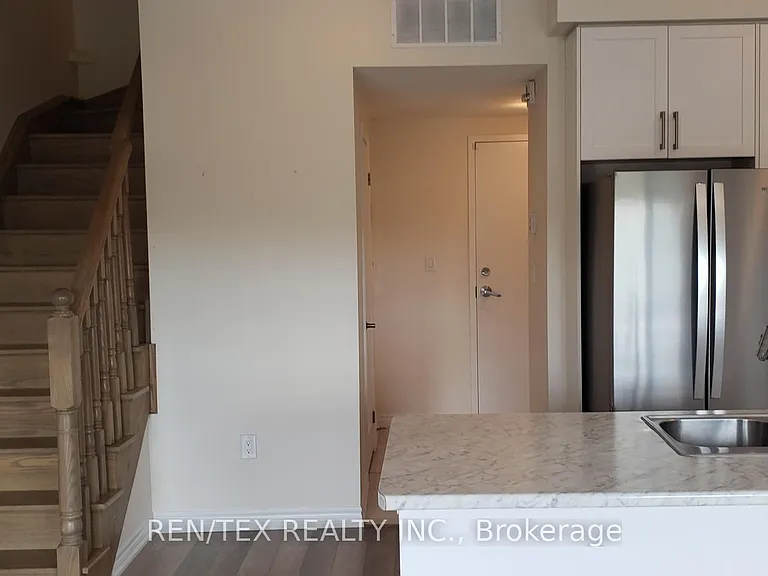 3865 Major Mackenzie Dr W #211 — Photo 6