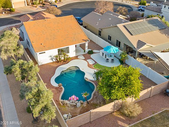 2nd image of 6268 S MARTINGALE Court