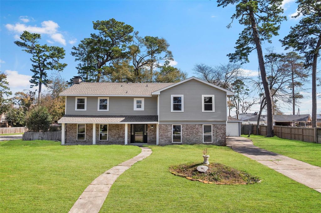 1123 Doral Ln, Houston, TX - View 2