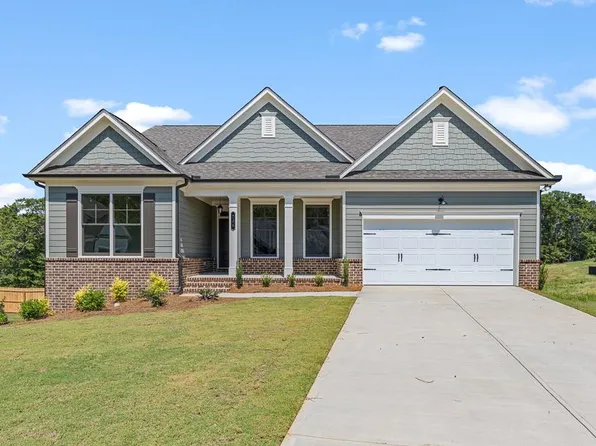235 Dooly Dr, Statham, GA 30666