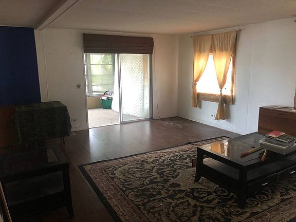 4th image of 7001 142nd Ave N #207