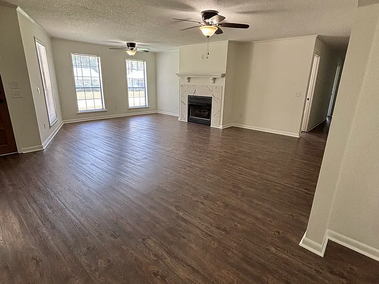 2109 Dialsdale Dr SW — Photo 9