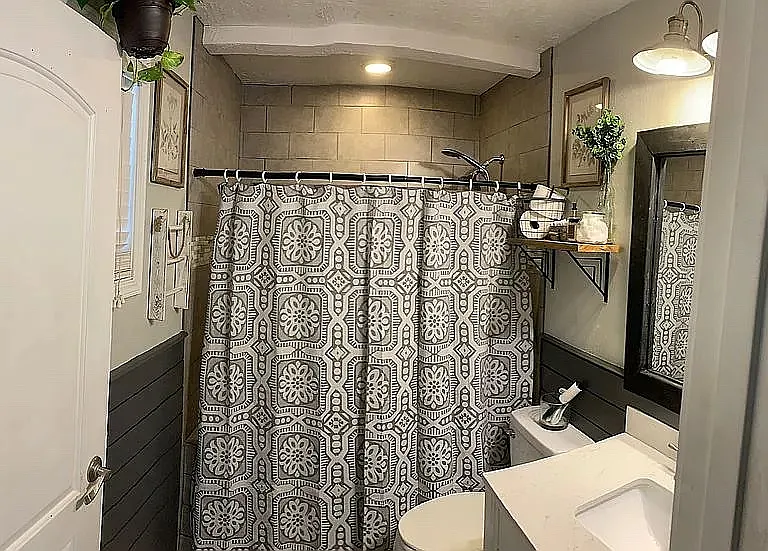 1921 Vivian Ave — Photo 25