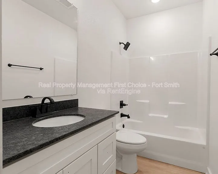 8826 Cantera Dr #B — Photo 20