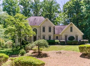 9705 Farm Brook Ln, Johns Creek, GA 30022