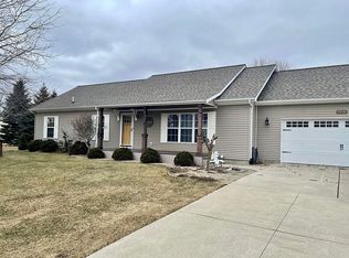 5928 Cobblestone Dr, North Branch, MI 48461