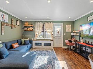 65 W Broadway APT 9B, Long Beach, NY 11561