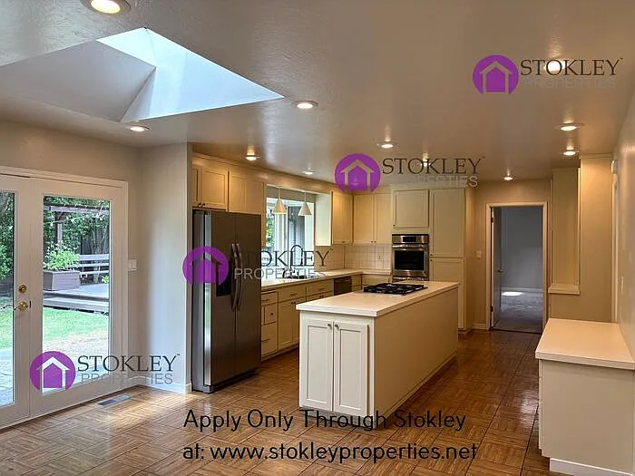527 McBride Dr — Photo 6