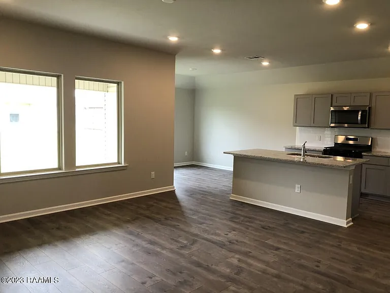 109 Abbeywood Ct — Photo 4