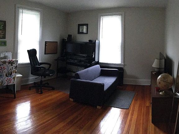 3rd image of 6267 Stella Ave