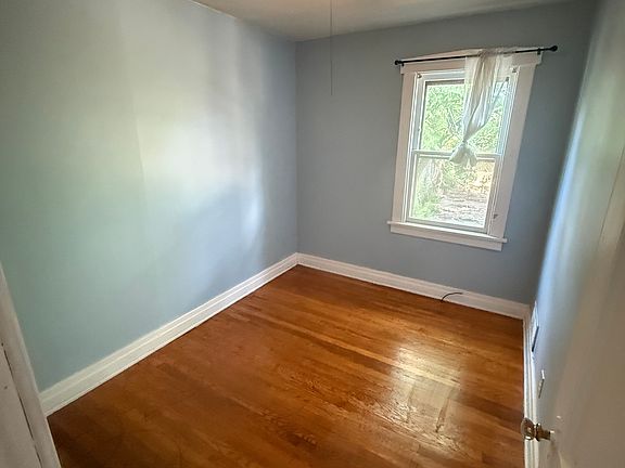 5th image of 41 Linview Ter #L