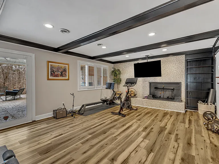 1126 Trailwood Dr — Photo 87