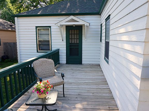 2nd image of 213 South Juniper Street
