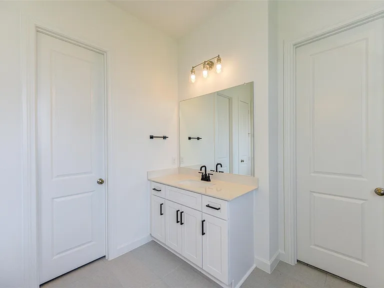 25326 Loch Doon Dr — Photo 31