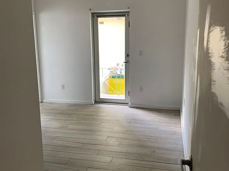 820 15th St #101 — Photo 18