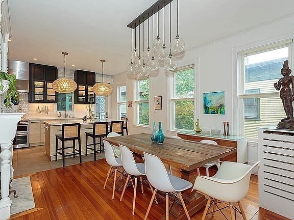 5th image of 126 Paul Gore St #2
