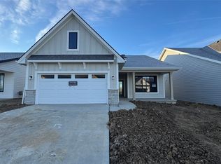 1516 Garland Ave, Norwalk, IA 50211