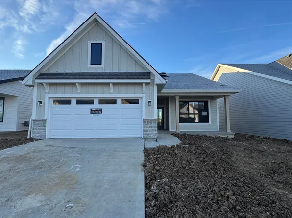 1516 Garland Ave, Norwalk, IA 50211