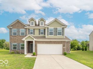 907 Ram Dr, Franklin, IN 46131