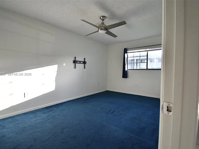 20741 NE 4th Ct #104 — Photo 17
