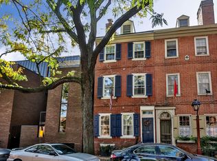 504 Delancey St, Philadelphia, PA 19106