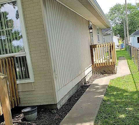 4th image of 266 N Monroe Ave