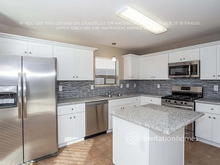 447 W Corriente Ct — Photo 5