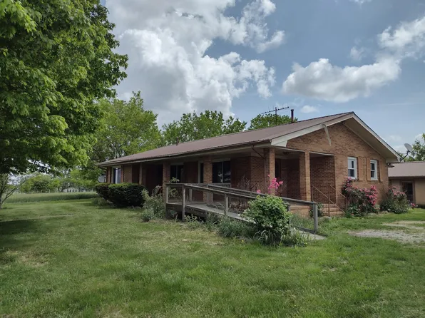 180 Jacks Branch Rd, Pikeville, TN 37367