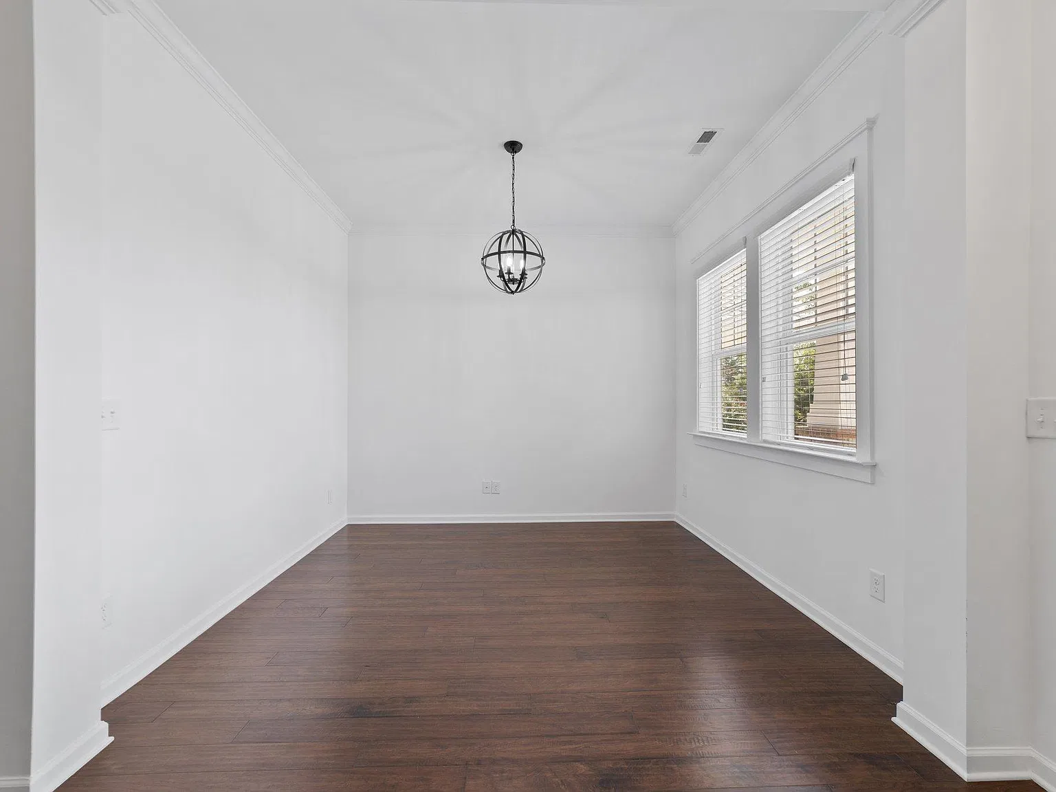 3 bed, 1670 sqft, $3,500 — Photo 4