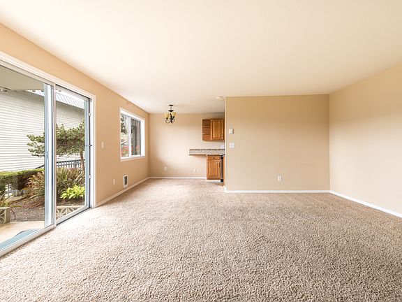 2nd image of 23013 Marine View Dr S APT B112